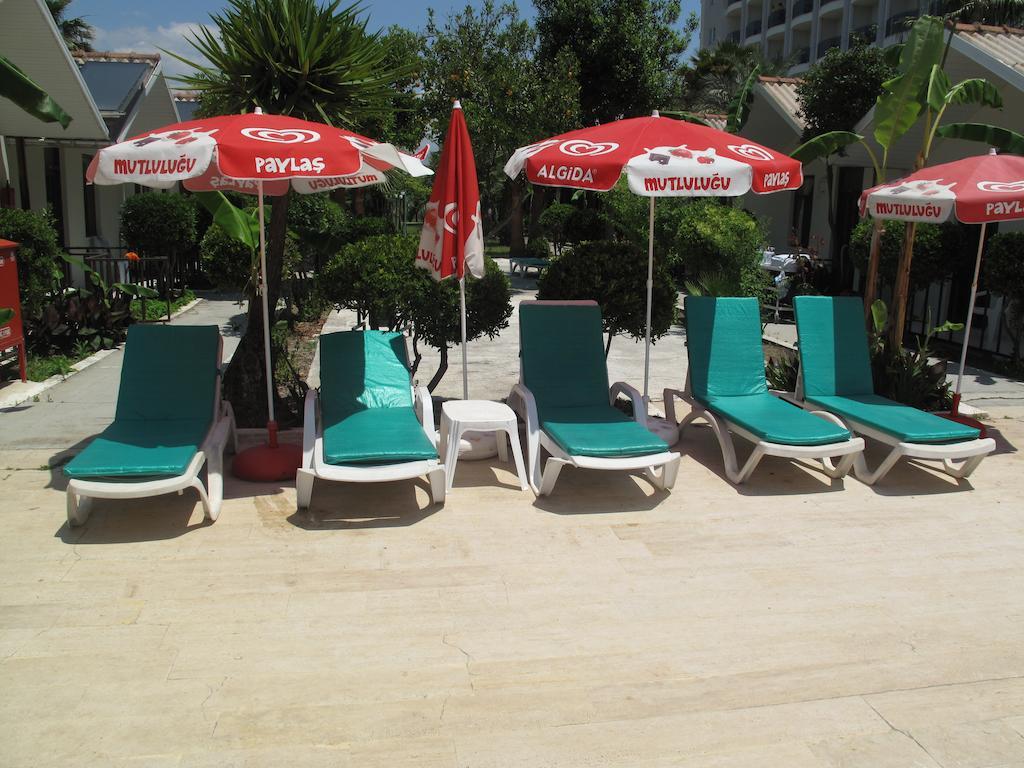 Dream Park Bungalow Titreyengol Екстериор снимка