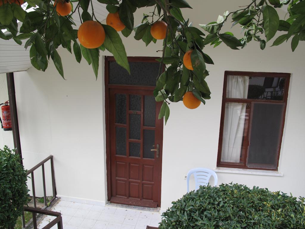 Dream Park Bungalow Titreyengol Екстериор снимка