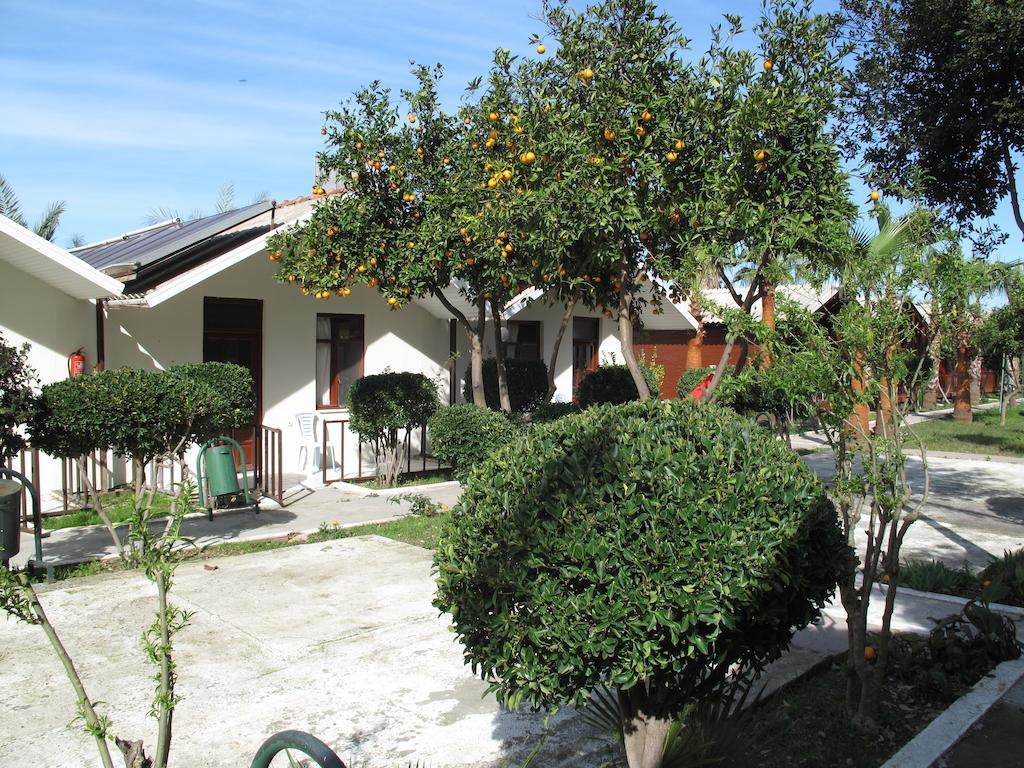 Dream Park Bungalow Titreyengol Екстериор снимка