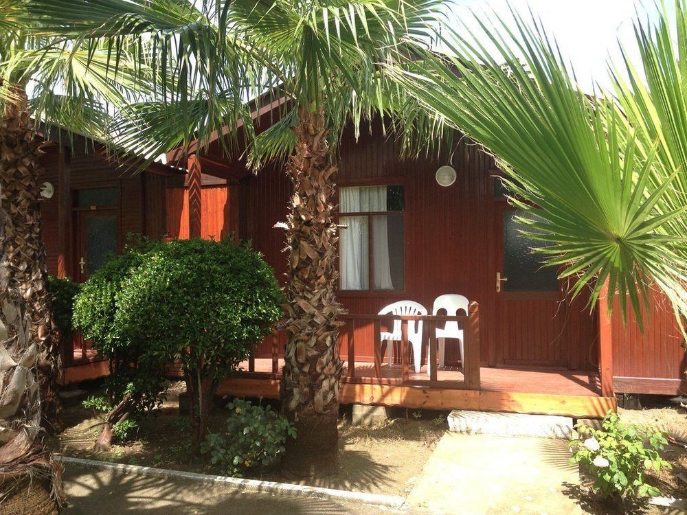 Dream Park Bungalow Titreyengol Екстериор снимка