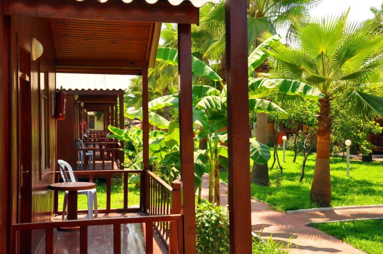Dream Park Bungalow Titreyengol Екстериор снимка